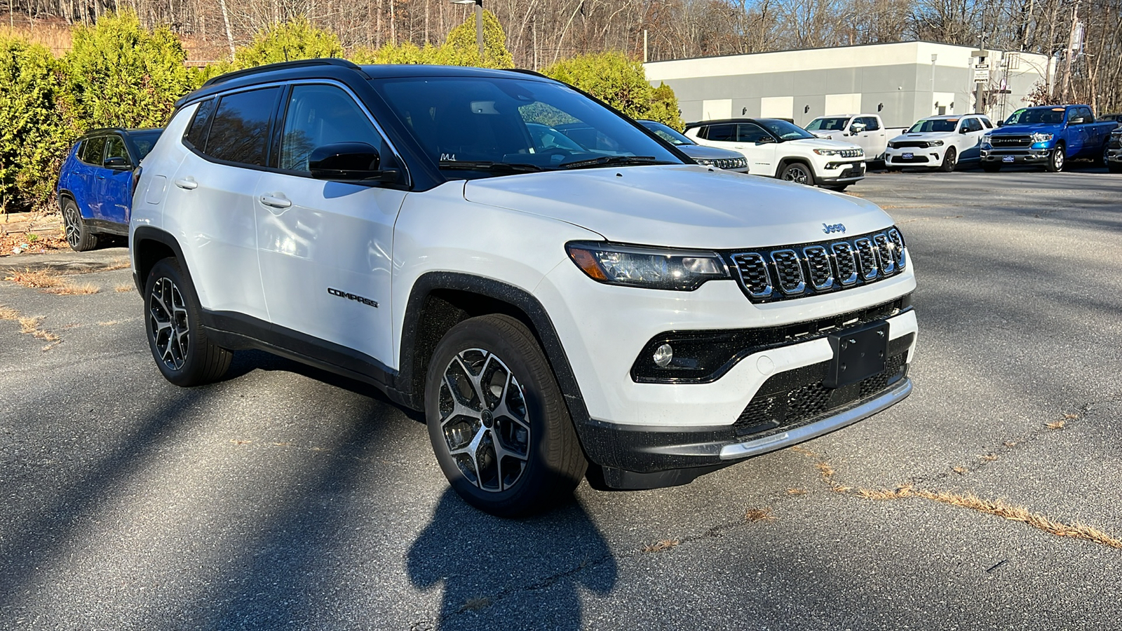 2025 Jeep Compass LIMITED 3