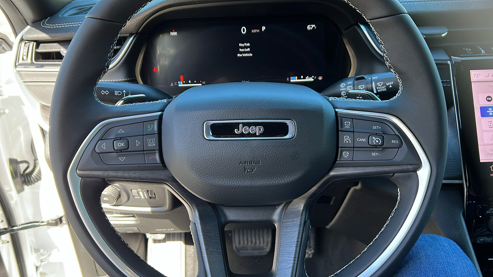 2025 Jeep Grand Cherokee LIMITED 10