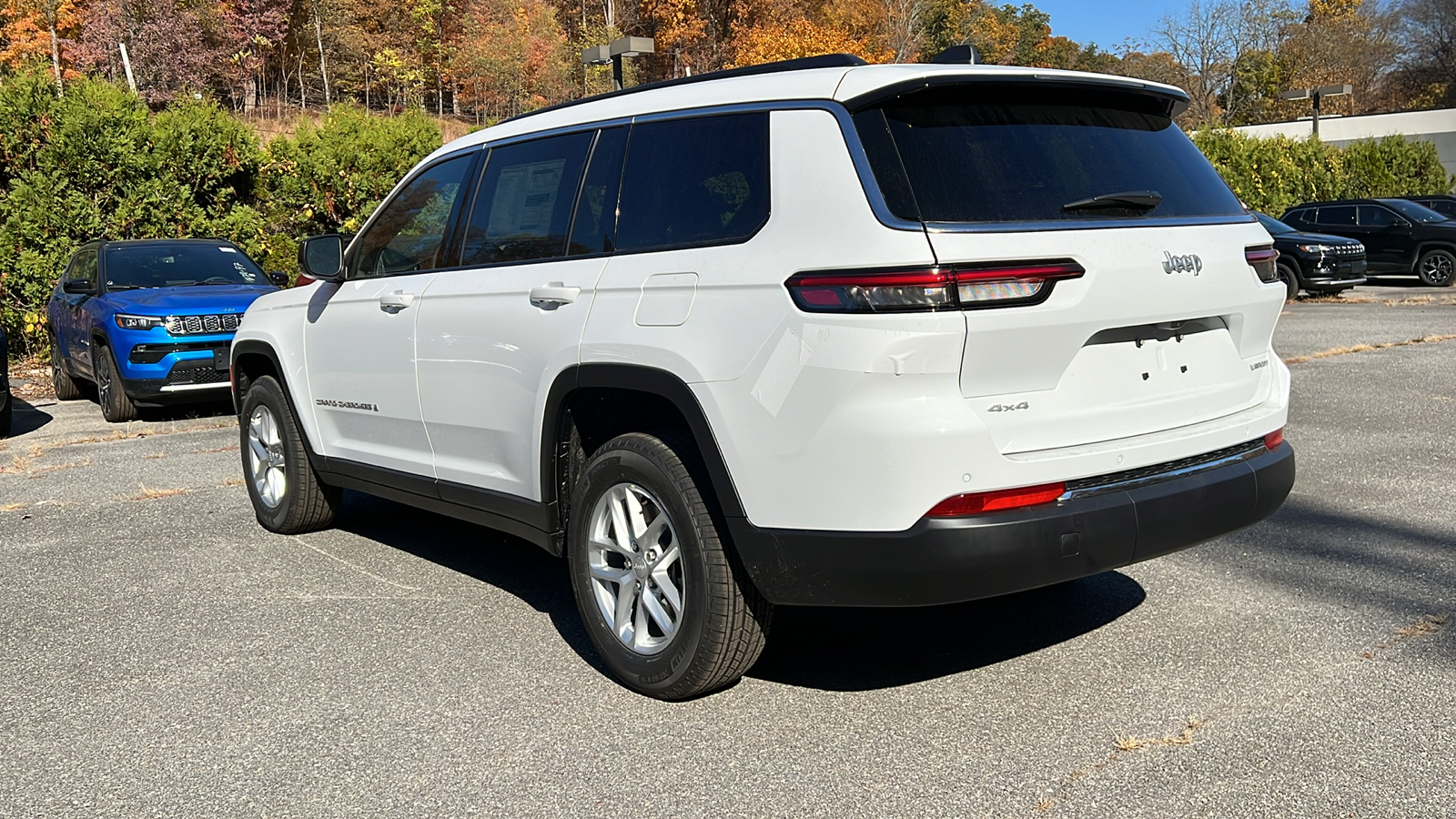 2025 Jeep Grand Cherokee L LAREDO 6