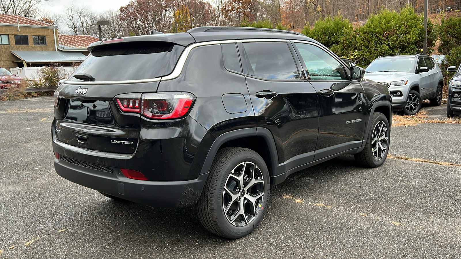 2025 Jeep Compass LIMITED 4