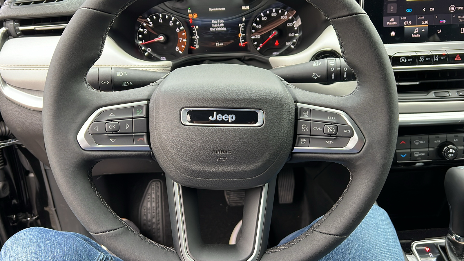 2025 Jeep Compass LIMITED 10