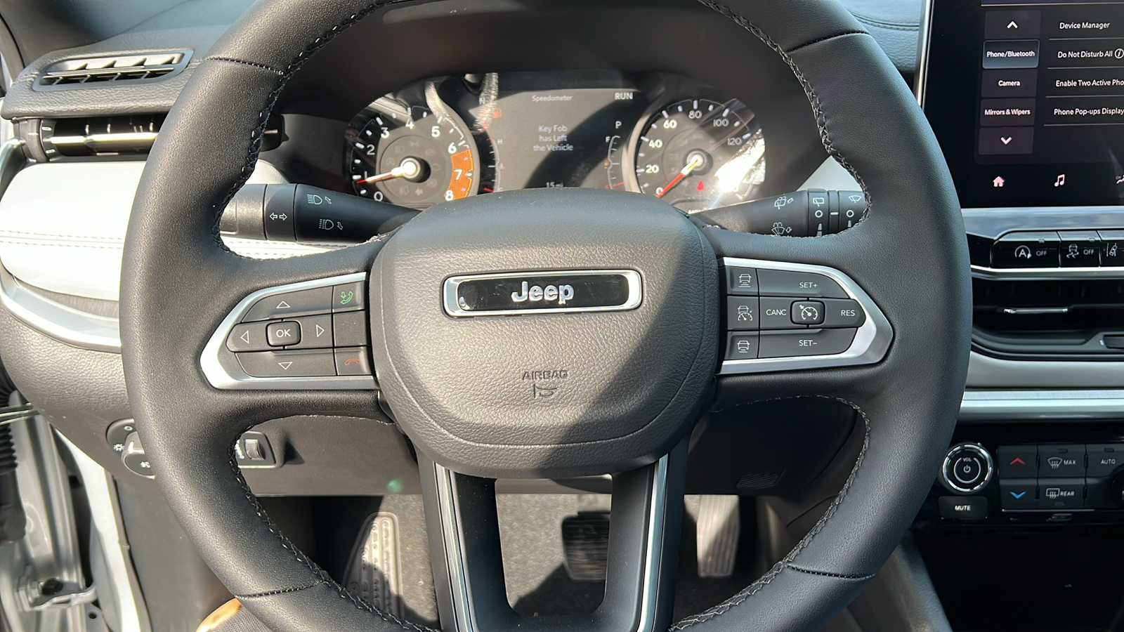 2025 Jeep Compass LIMITED 10