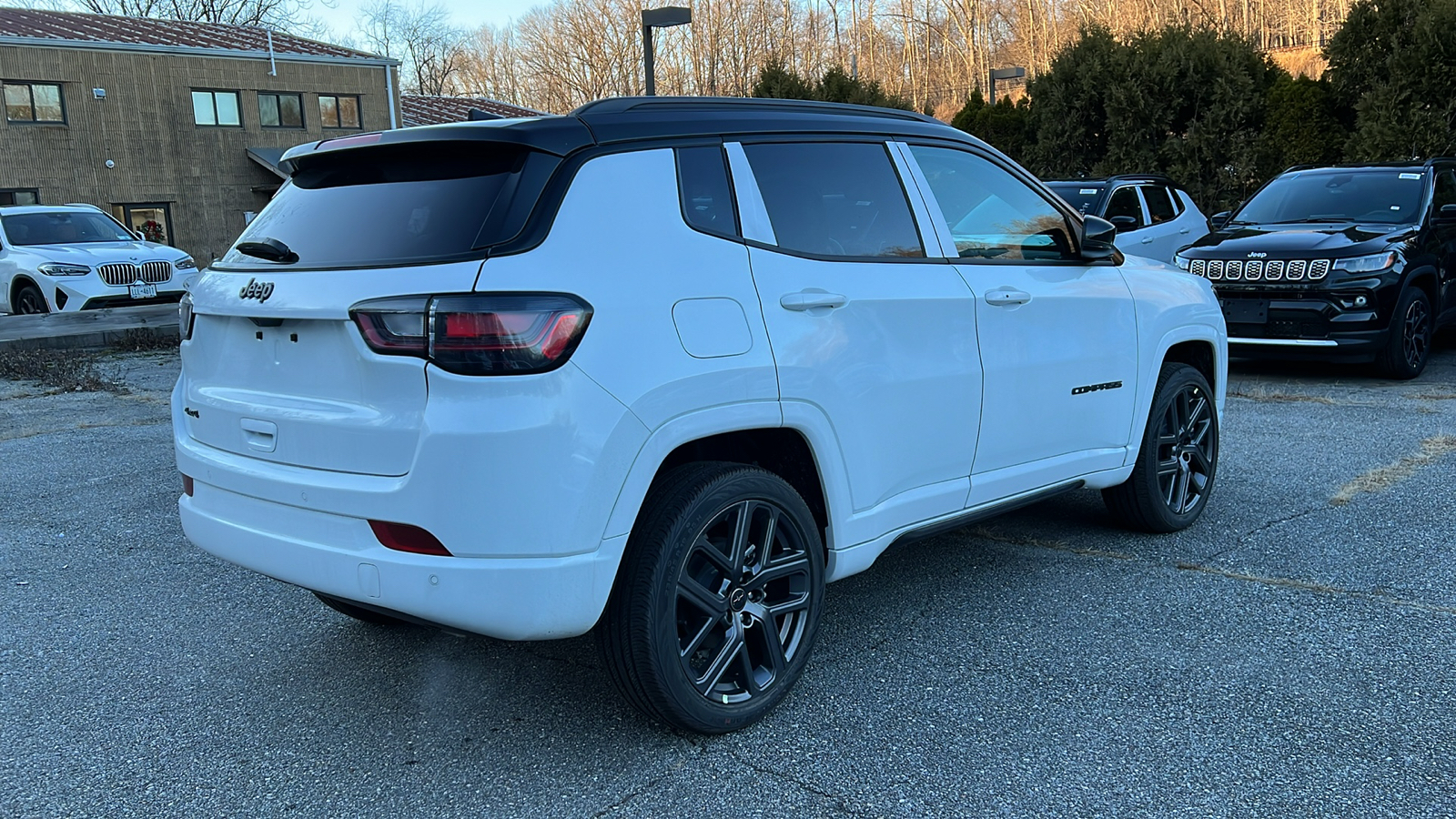 2025 Jeep Compass LIMITED 4