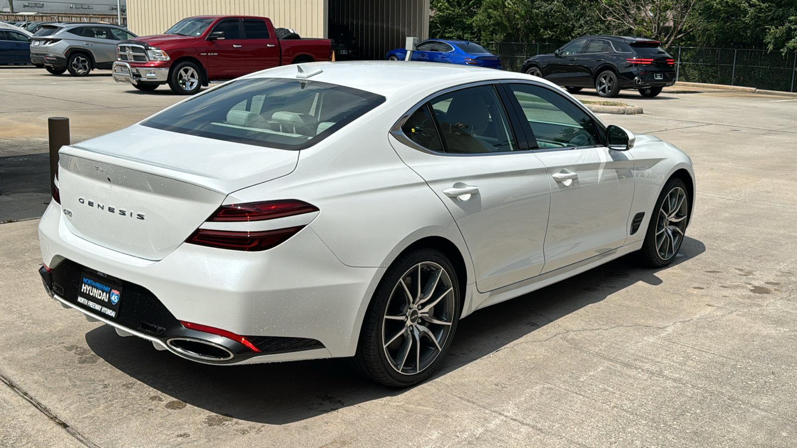 2025 Genesis G70 2.5T 6