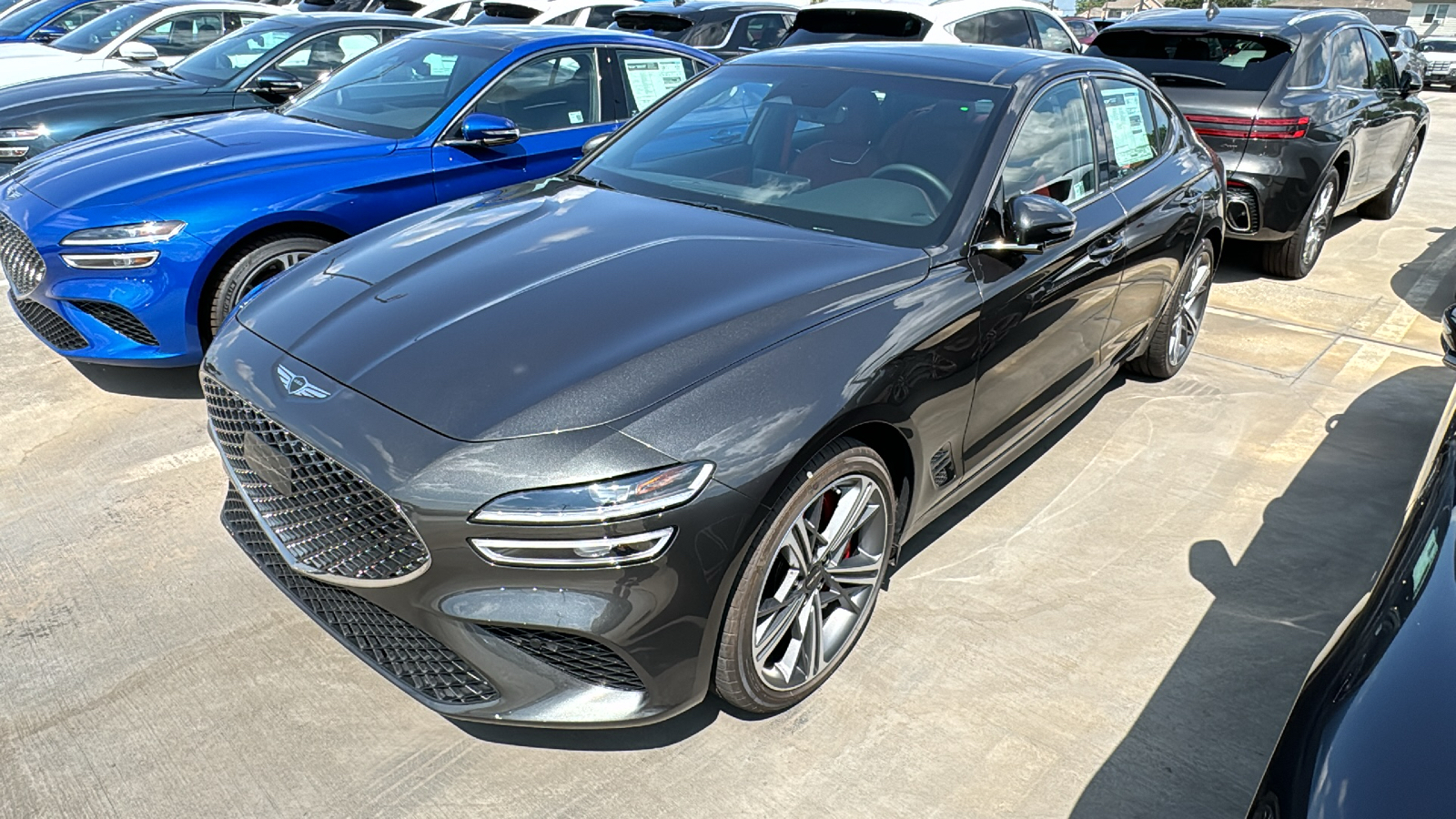 2025 Genesis G70 2.5T 3