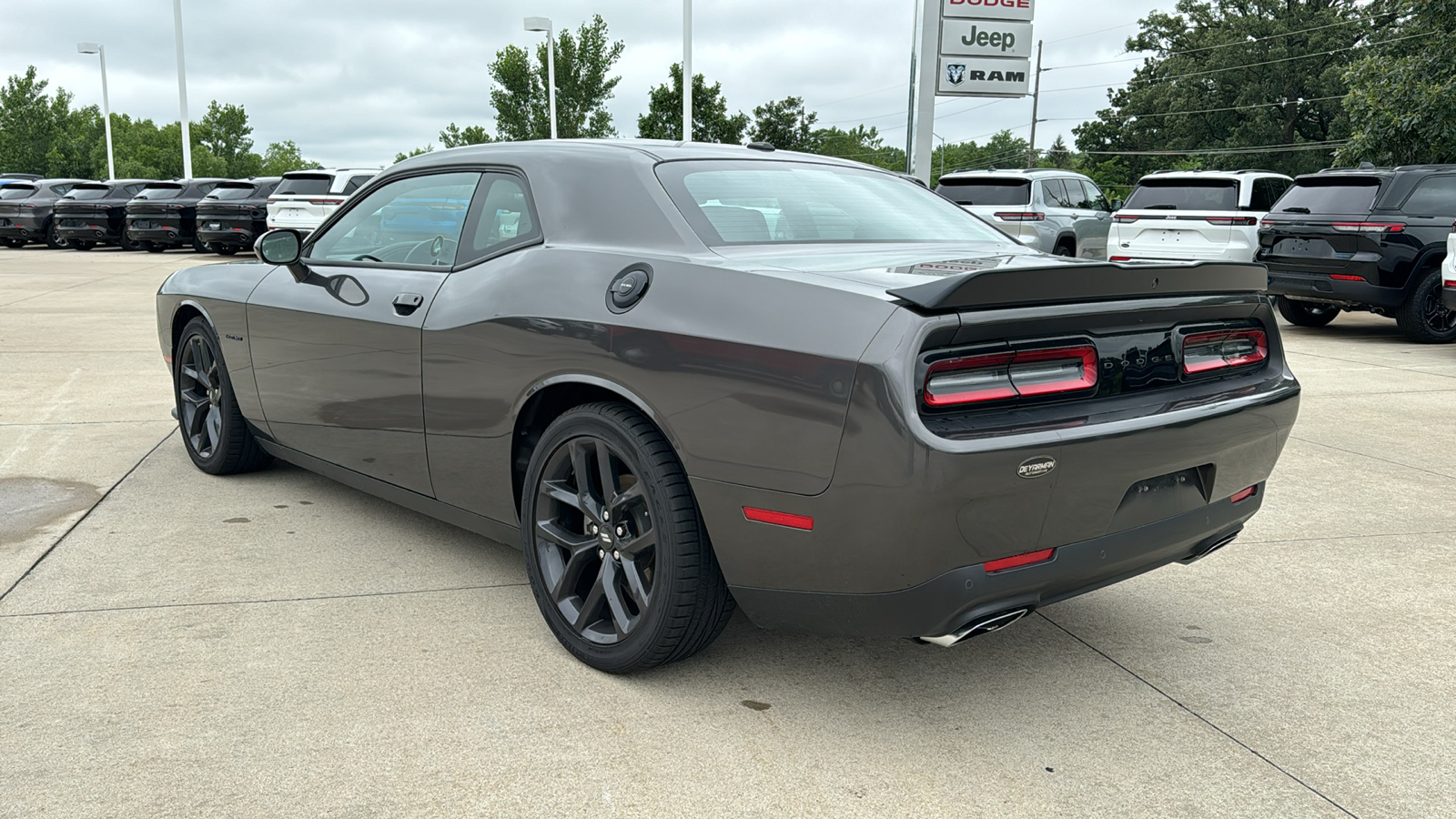 2022 Dodge Challenger R/T 5