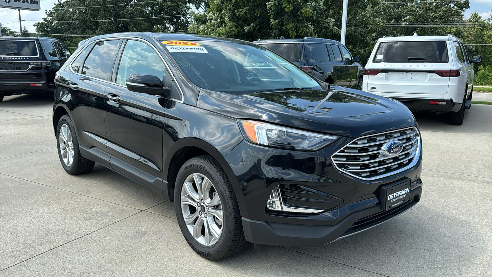 2024 Ford Edge Titanium 1