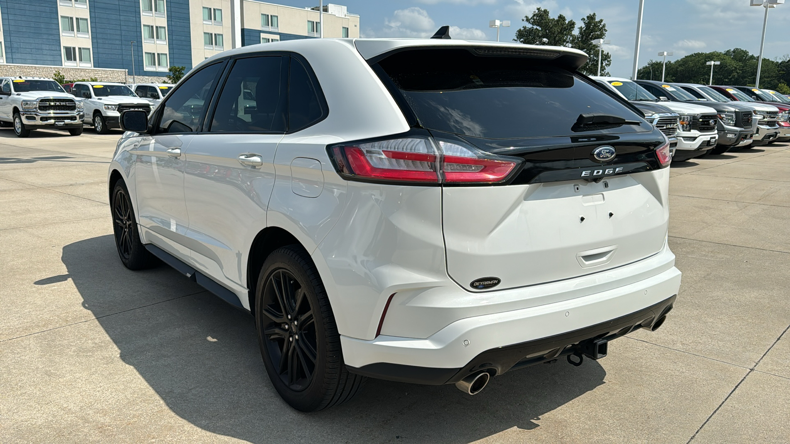 2021 Ford Edge SEL 5