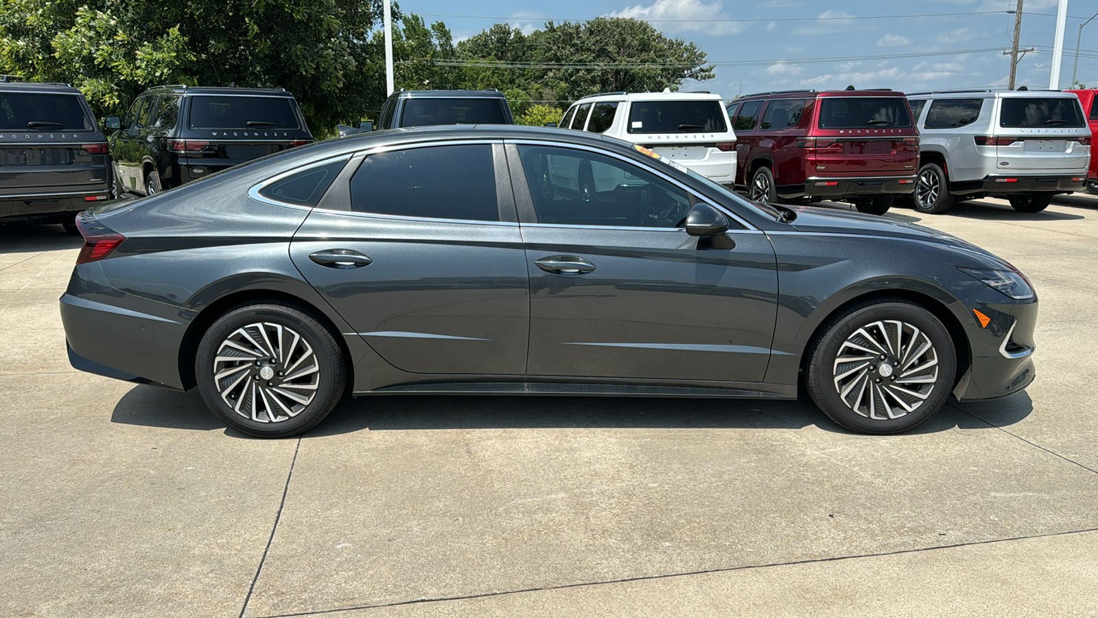 2023 Hyundai Sonata Hybrid Limited 2