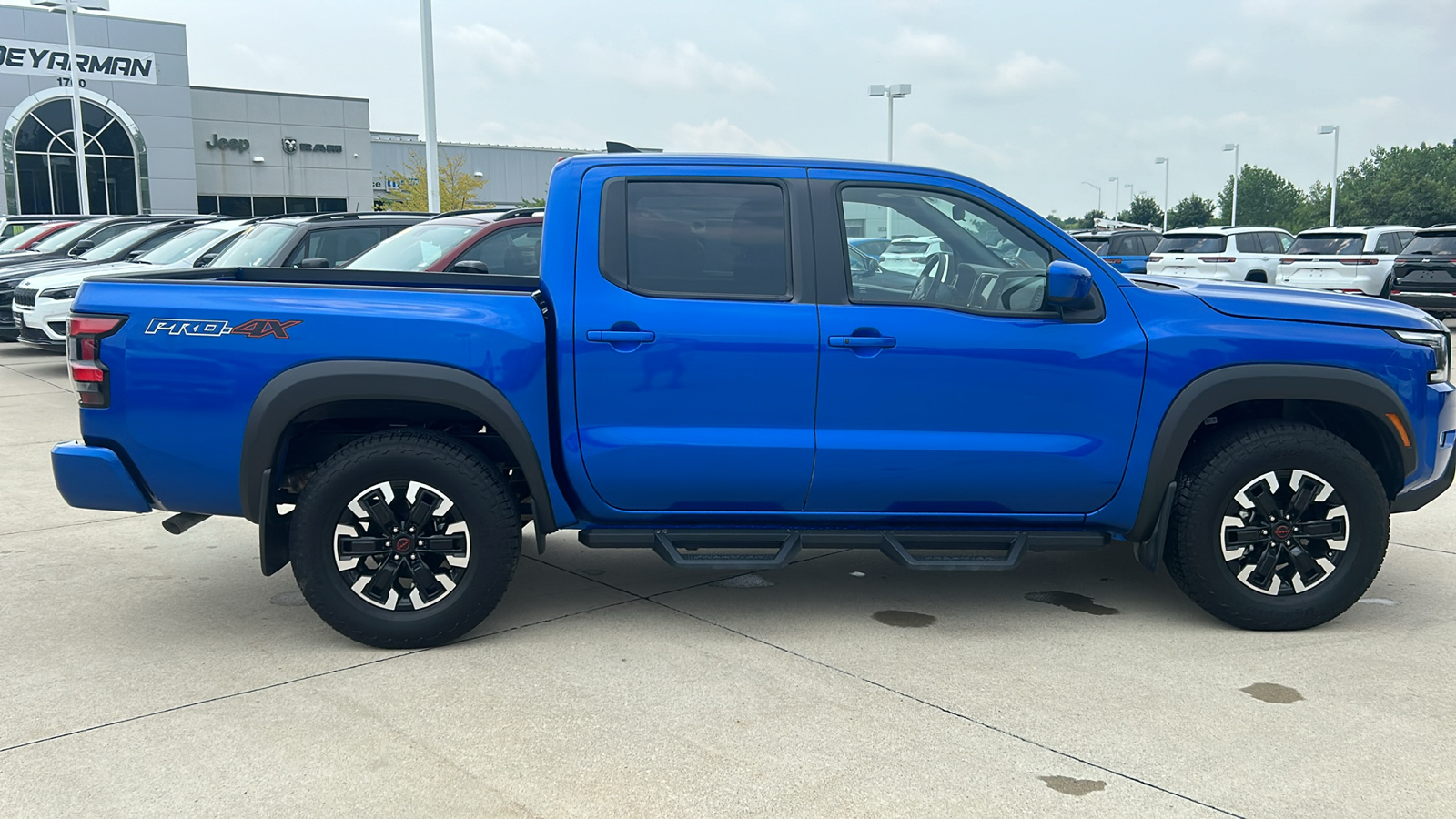 2024 Nissan Frontier PRO-4X 2