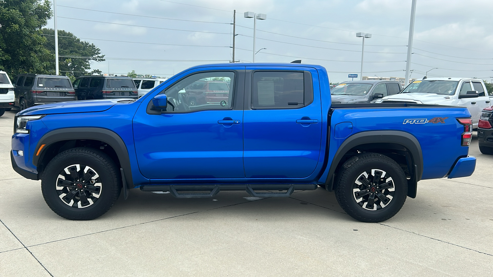 2024 Nissan Frontier PRO-4X 6