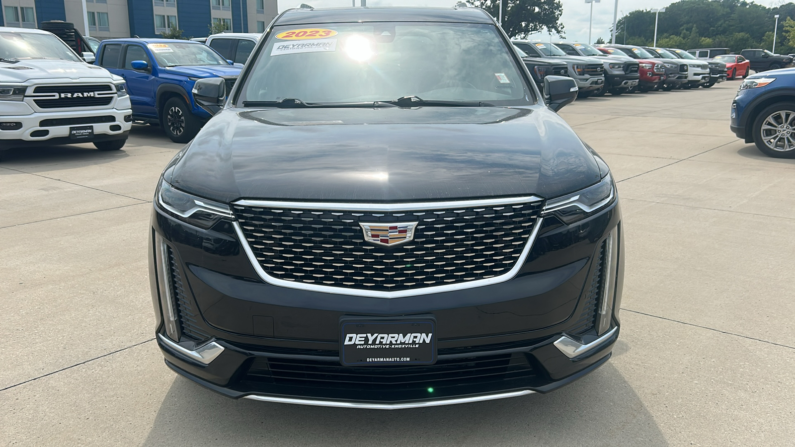 2023 Cadillac XT6 Premium Luxury 8