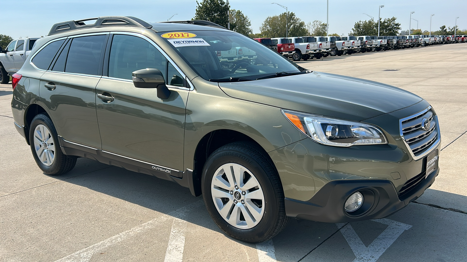 2017 Subaru Outback 2.5i Premium 1