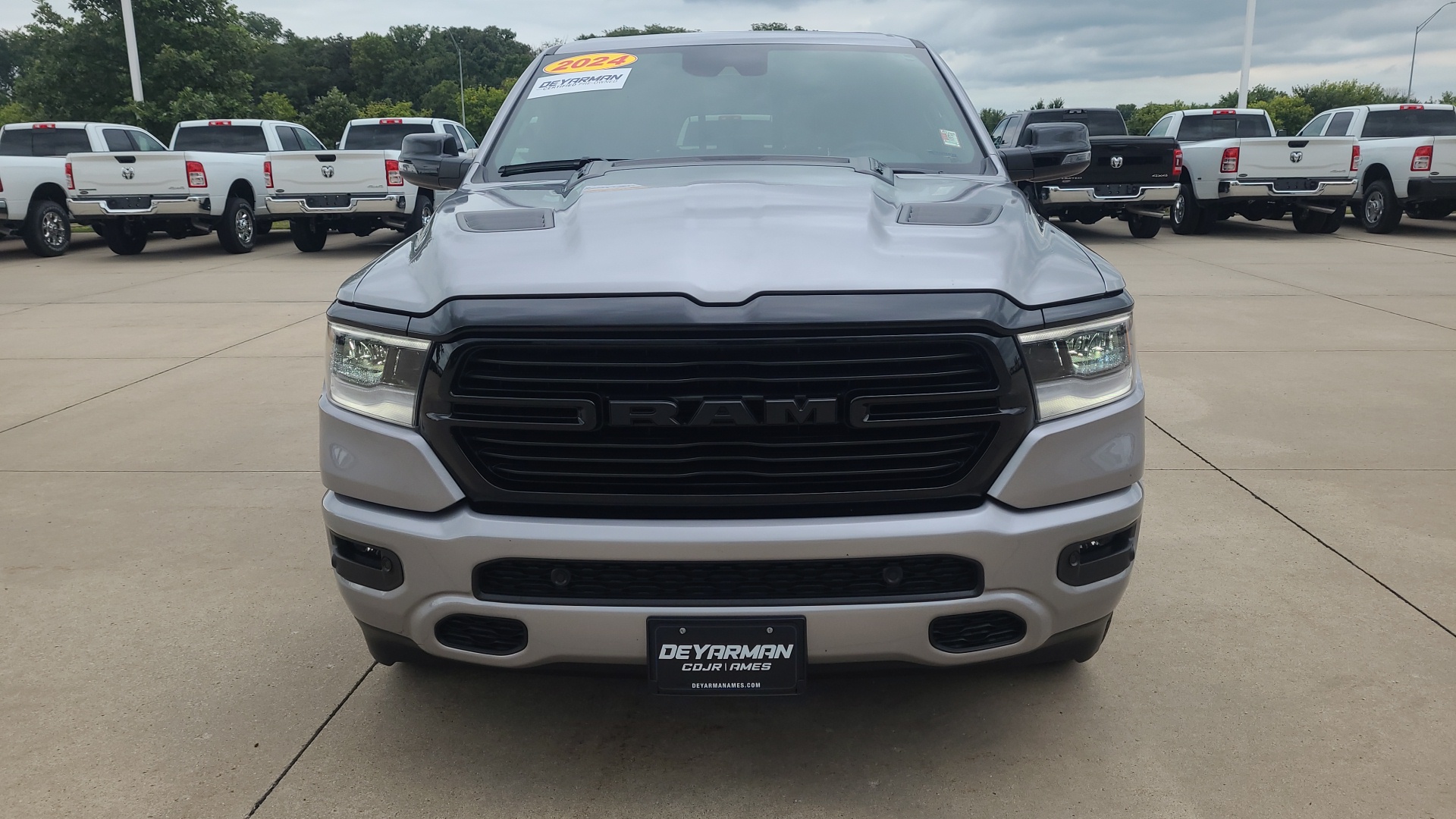 2024 Ram 1500 Laramie 8