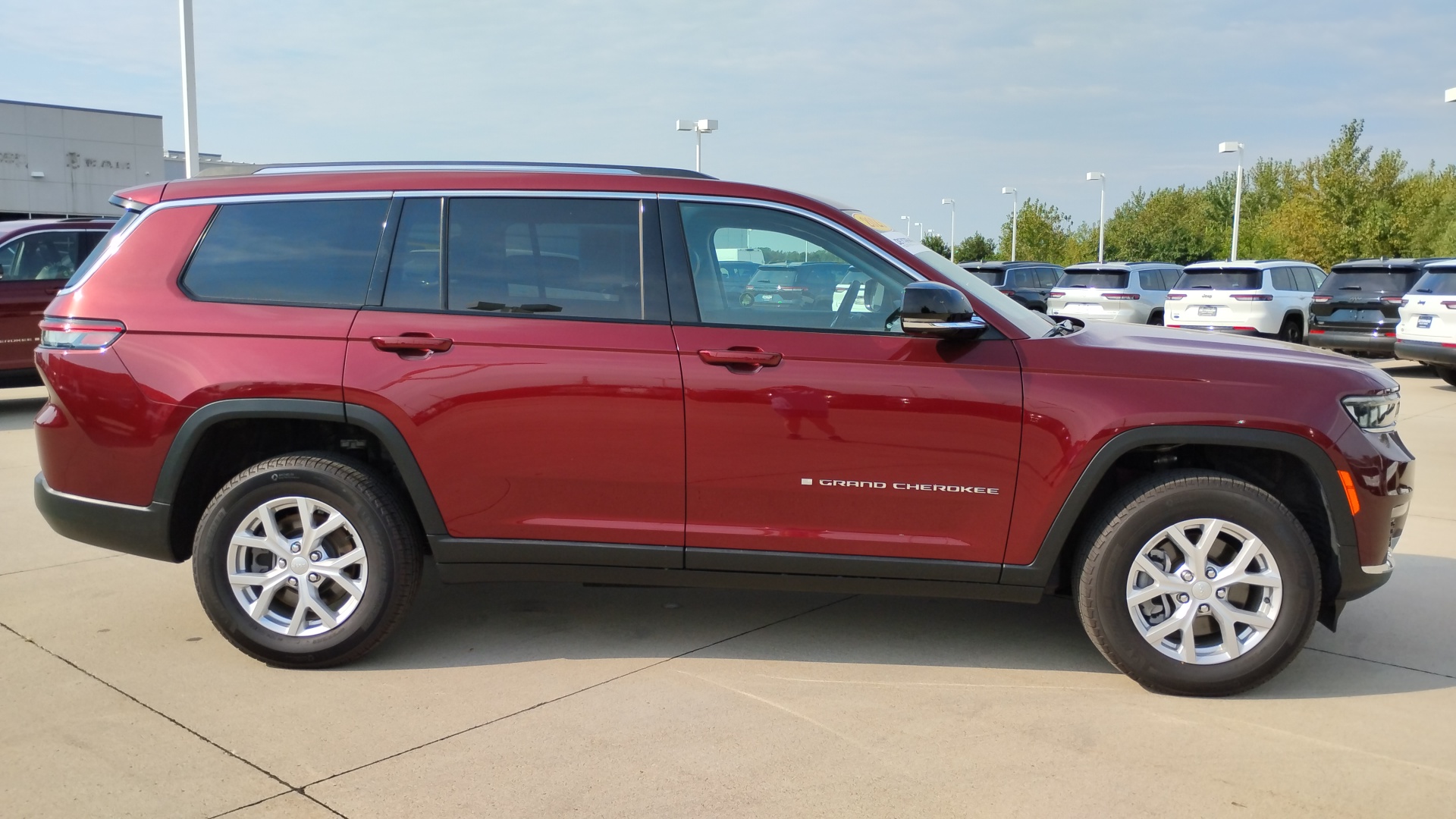 2023 Jeep Grand Cherokee L Limited 2