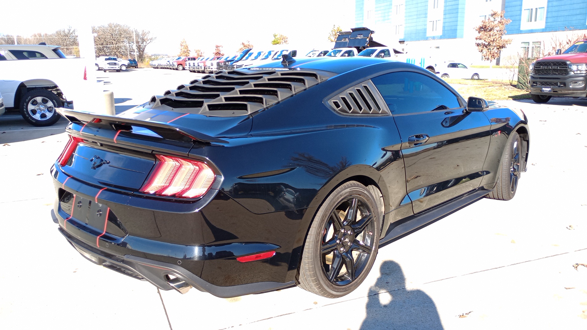 2020 Ford Mustang EcoBoost Premium 3