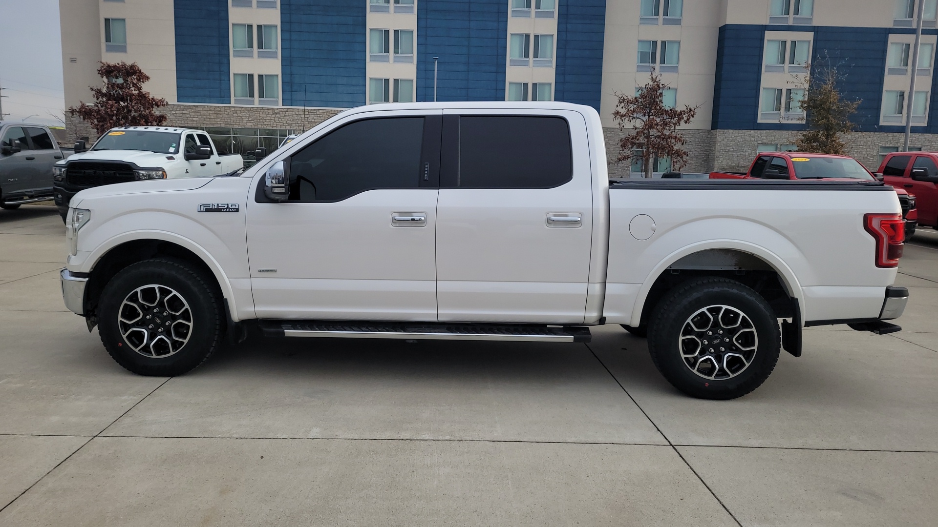 2016 Ford F-150 Lariat 6