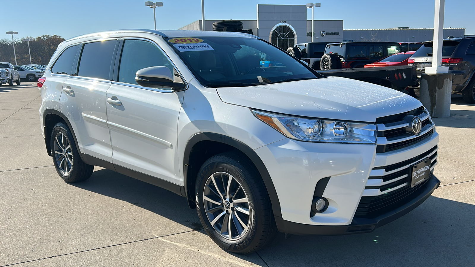 2019 Toyota Highlander XLE 1