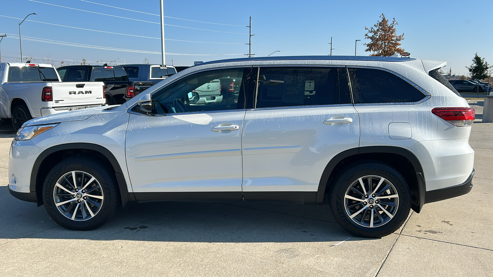 2019 Toyota Highlander XLE 6