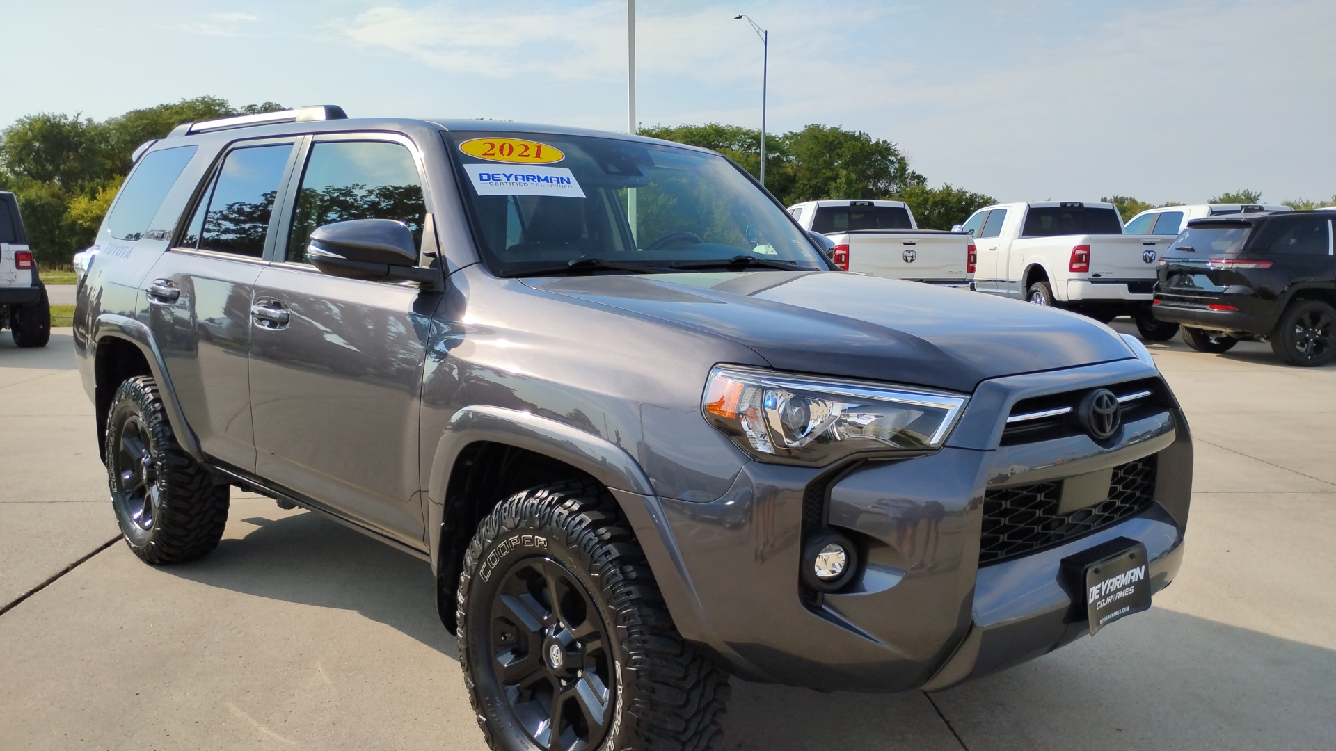 2021 Toyota 4Runner SR5 Premium 1