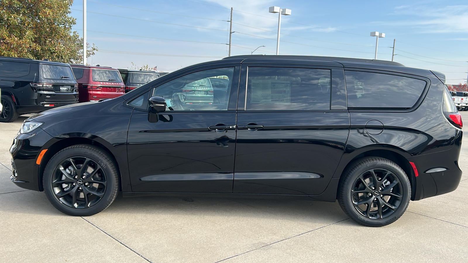 2025 Chrysler Pacifica Limited 6