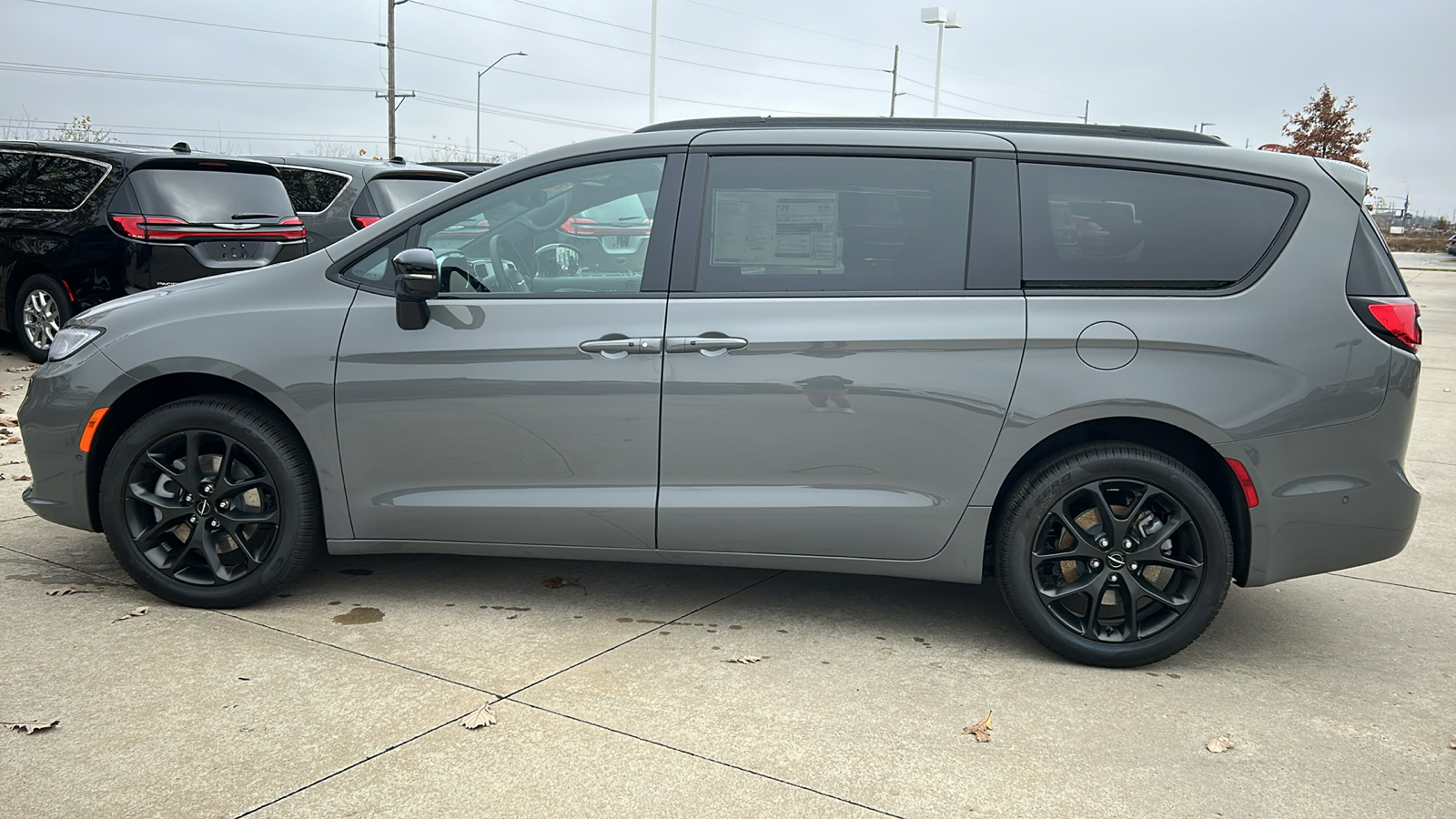 2025 Chrysler Pacifica Limited 6