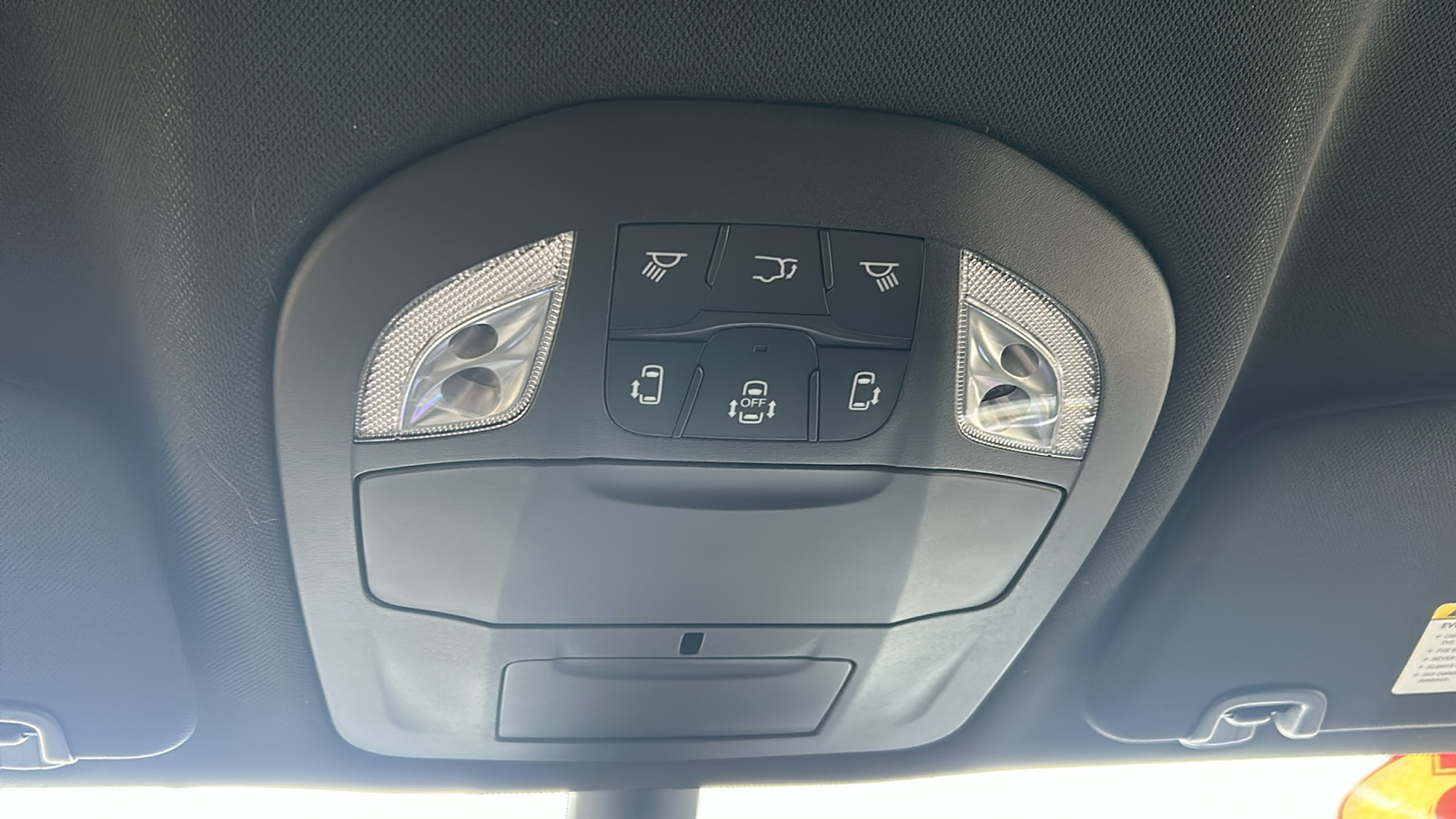 2025 Chrysler Pacifica Hybrid Select 43