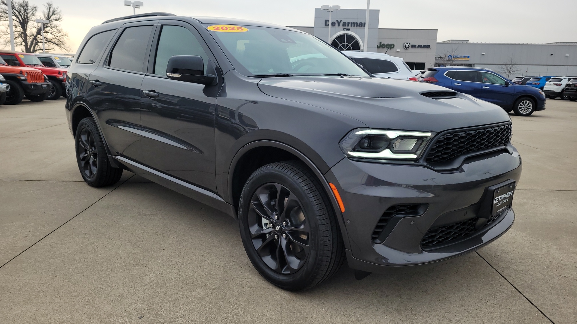 2025 Dodge Durango GT 1