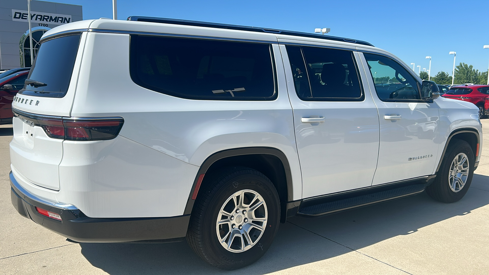 2023 Jeep Wagoneer L Base 3