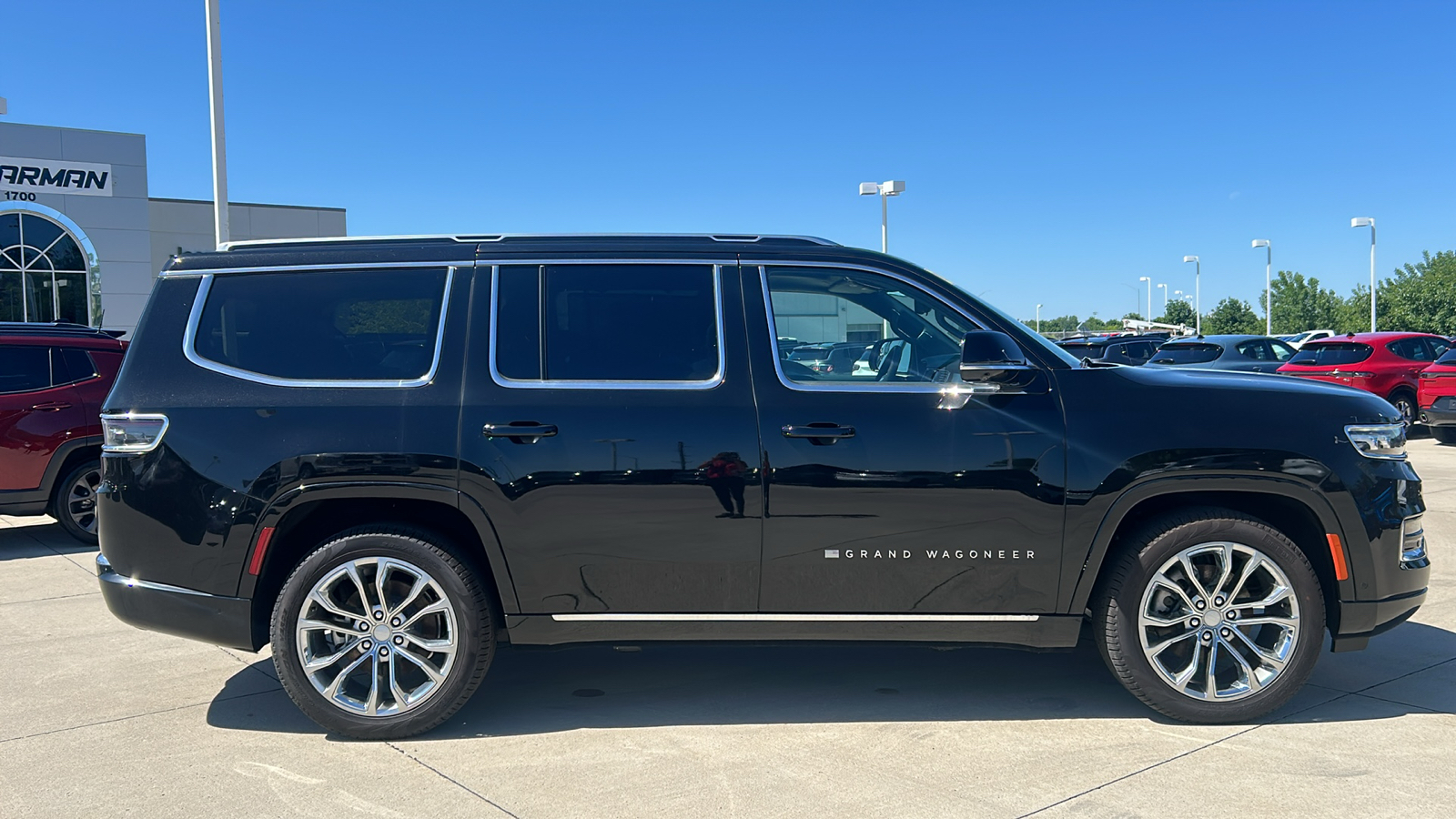 2023 Jeep Grand Wagoneer Series II 2