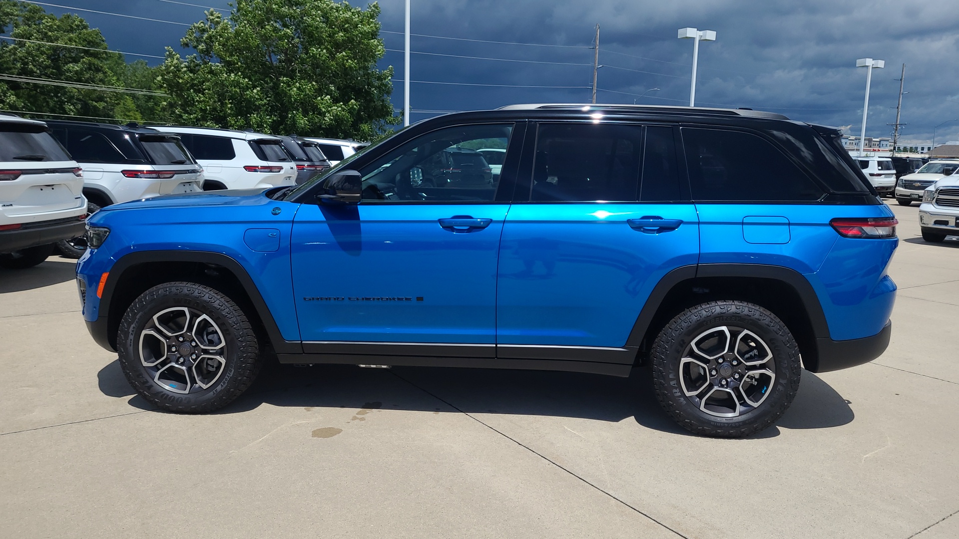 2024 Jeep Grand Cherokee Trailhawk 4xe 6