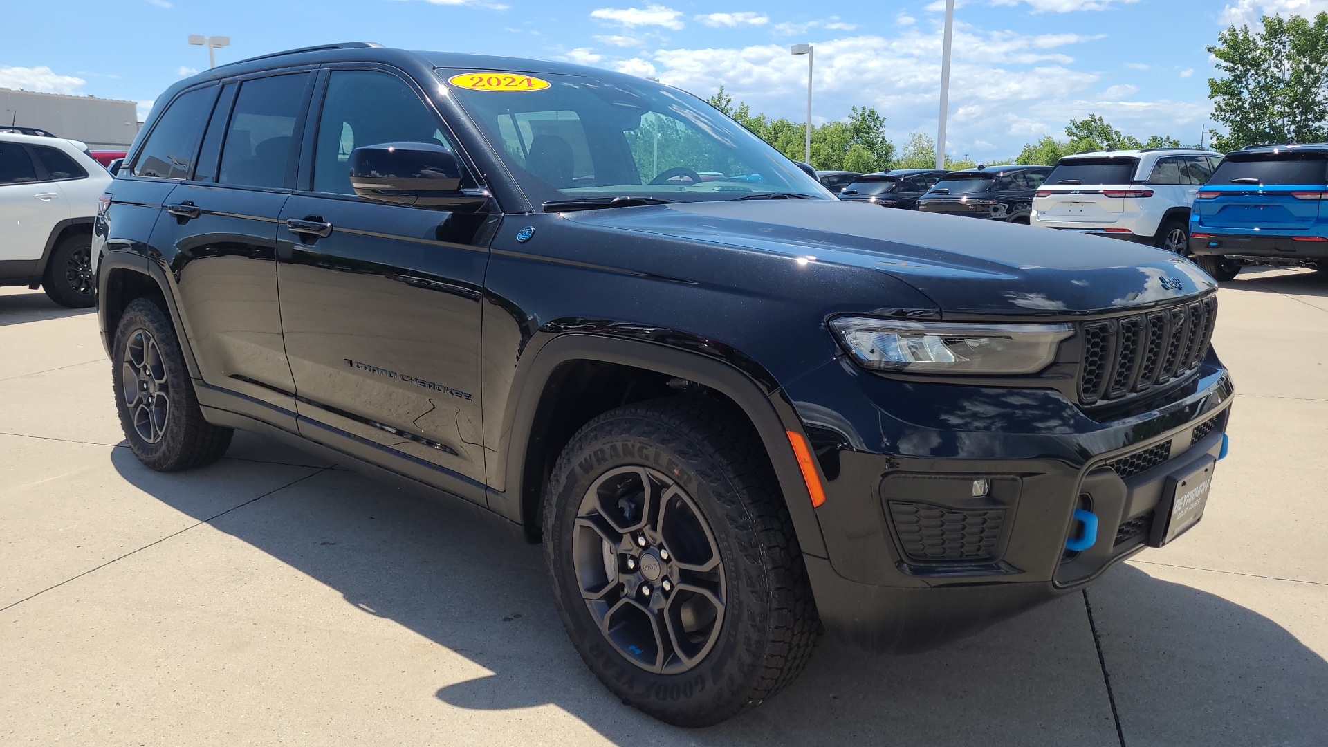 2024 Jeep Grand Cherokee Trailhawk 4xe 1