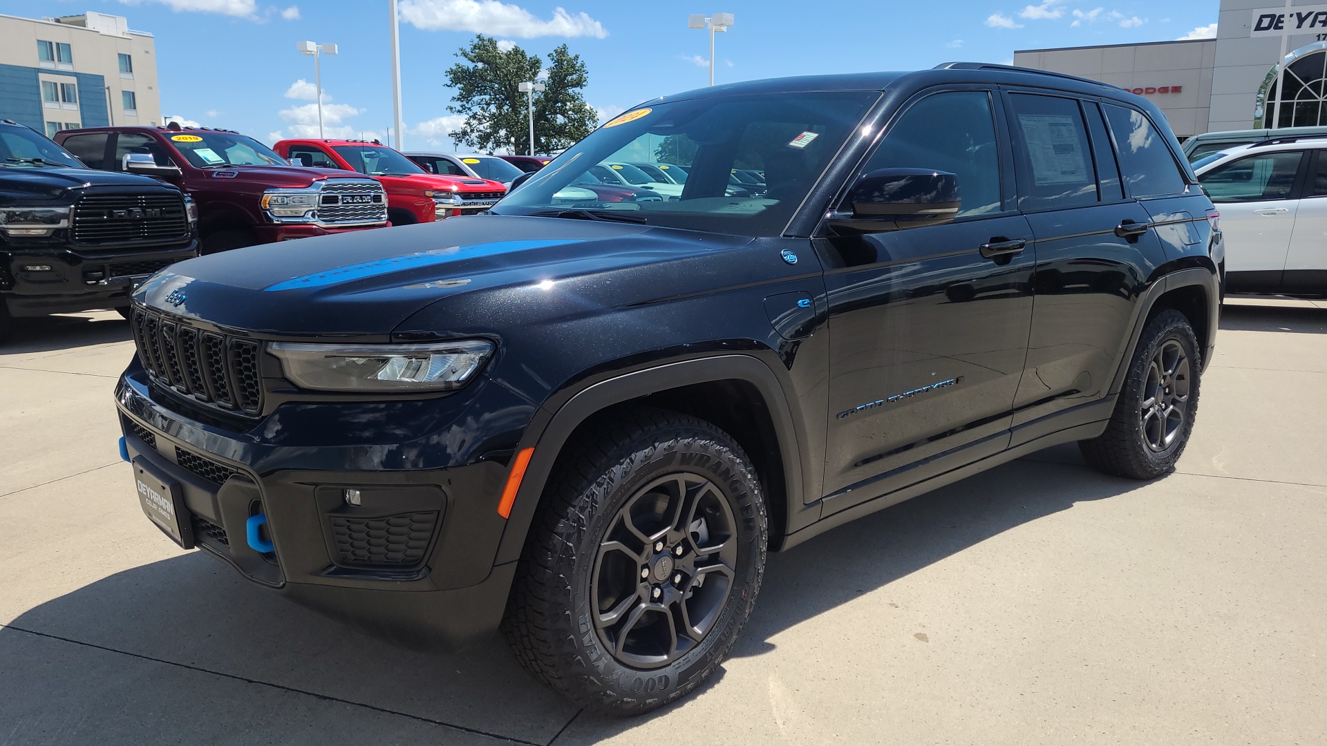 2024 Jeep Grand Cherokee Trailhawk 4xe 7