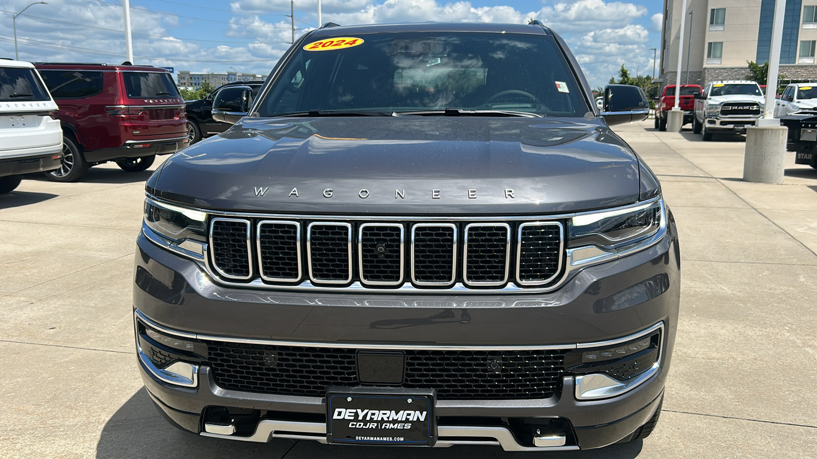 2024 Jeep Wagoneer Series II 8