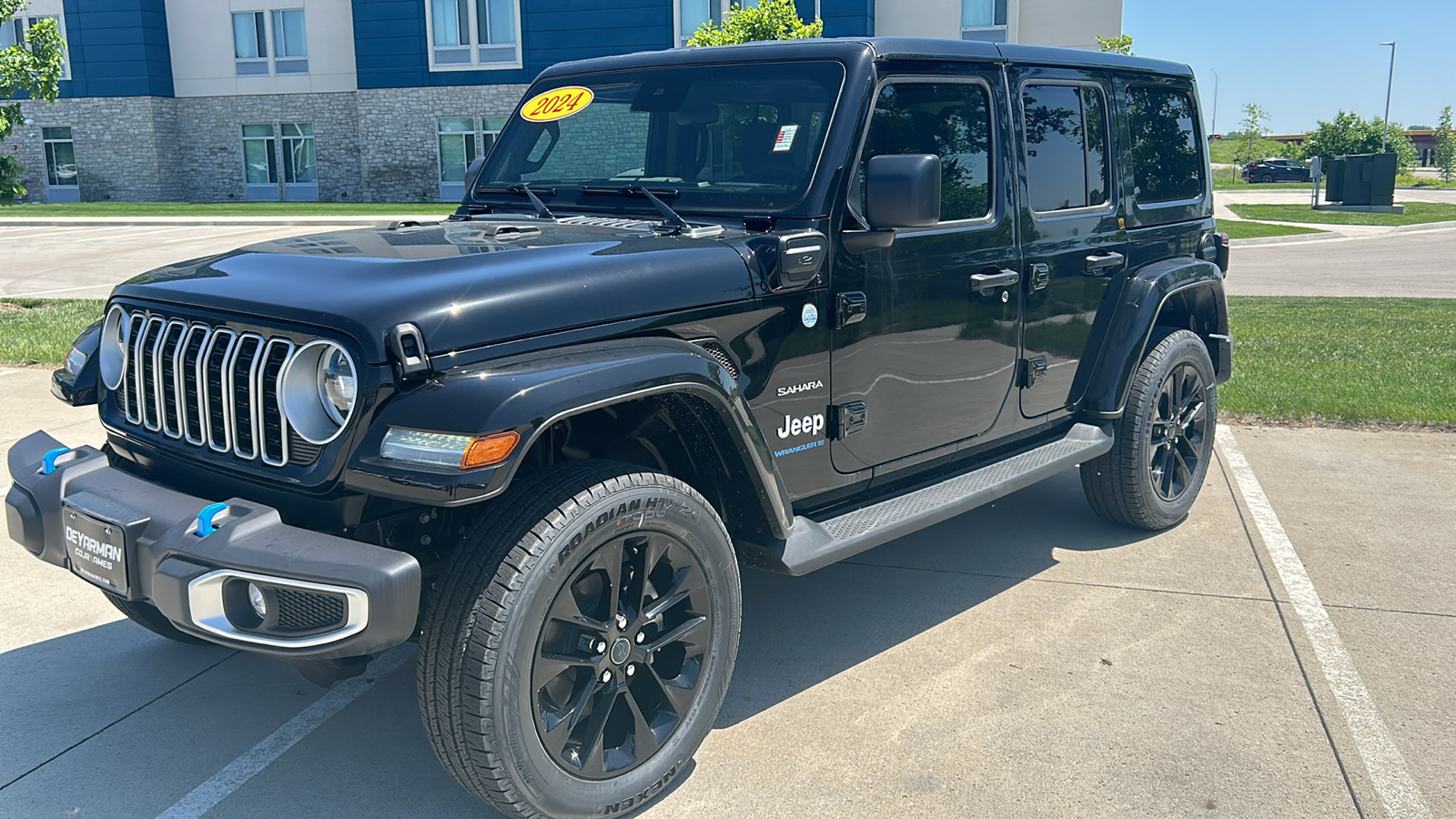 2024 Jeep Wrangler Sahara 4xe 7