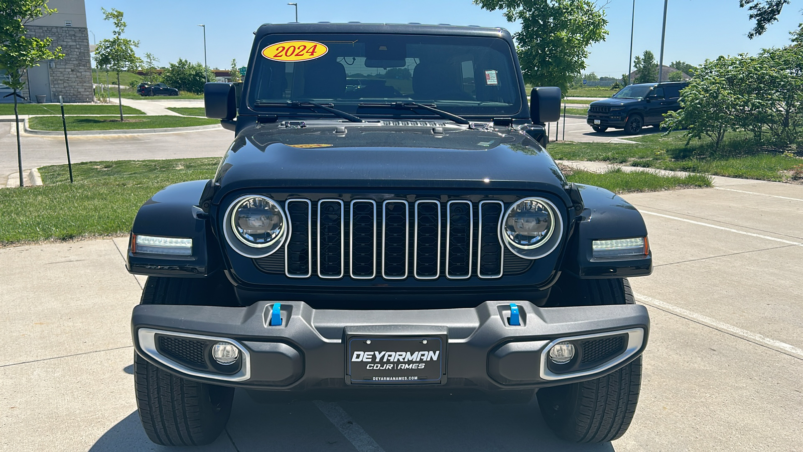 2024 Jeep Wrangler Sahara 4xe 8