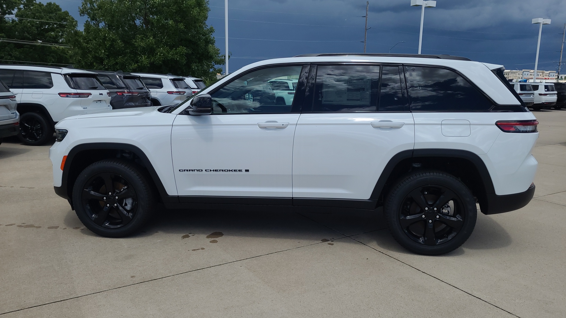 2024 Jeep Grand Cherokee Limited 6