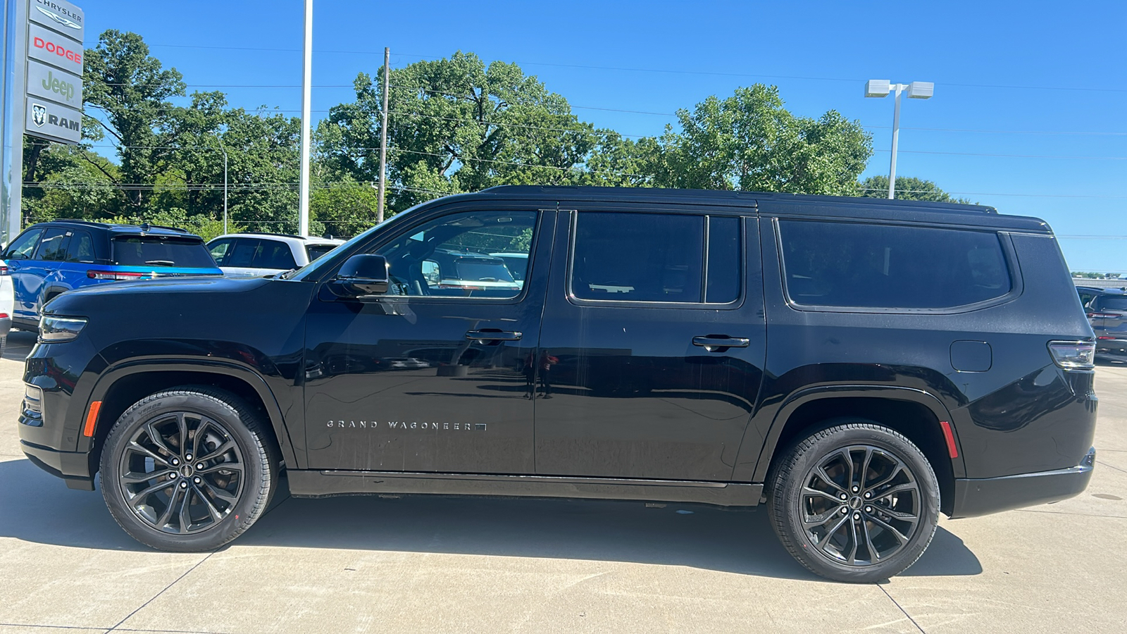 2024 Jeep Grand Wagoneer L Series II 7