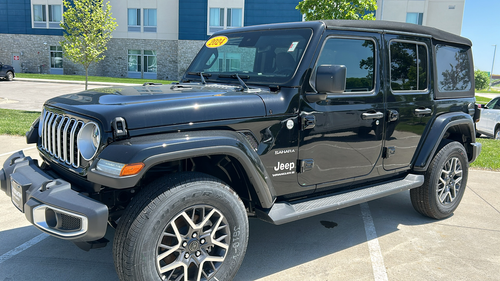 2024 Jeep Wrangler Sahara 7