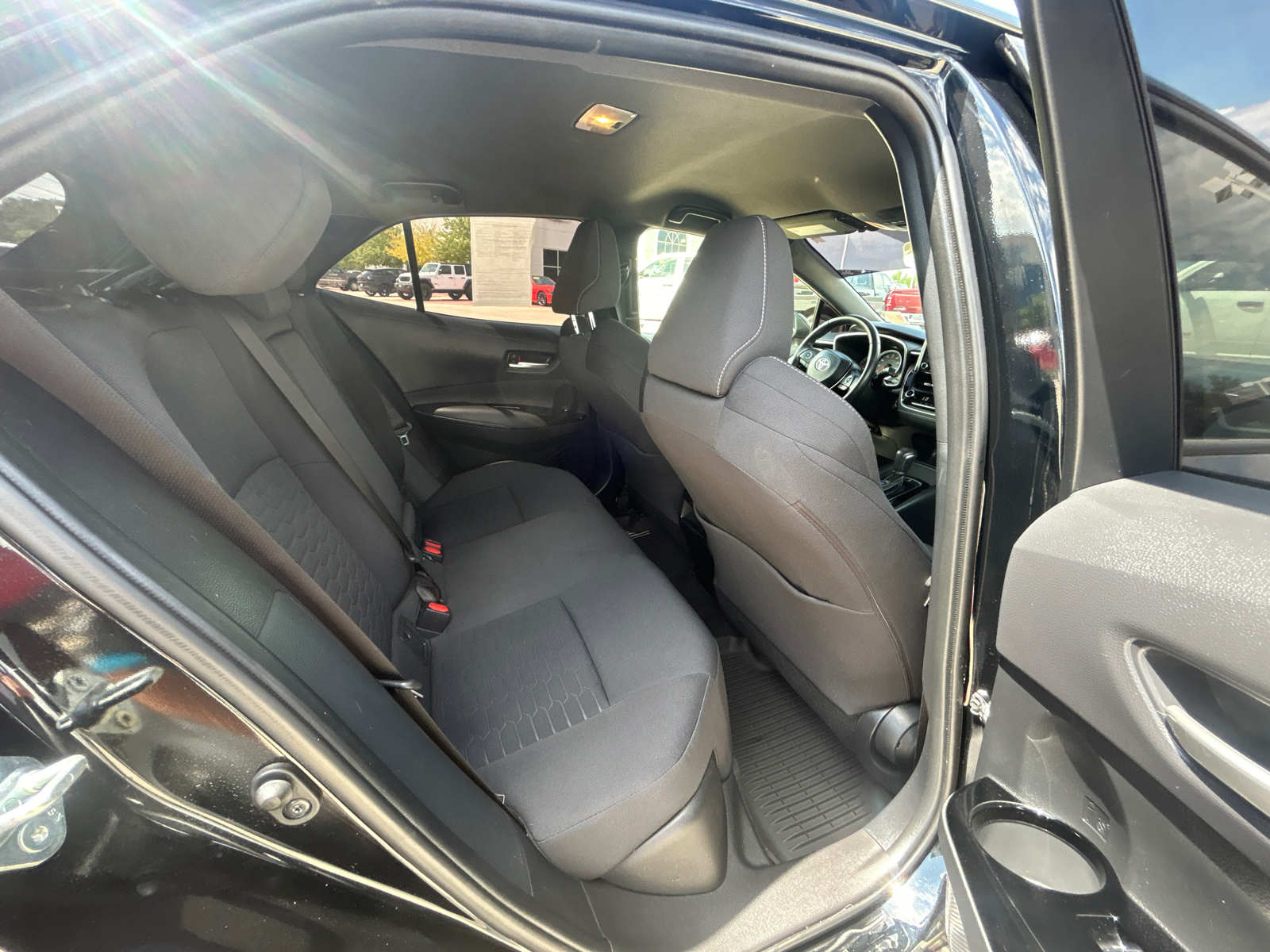 2022 Toyota Corolla Hatchback SE Nightshade Edition 13