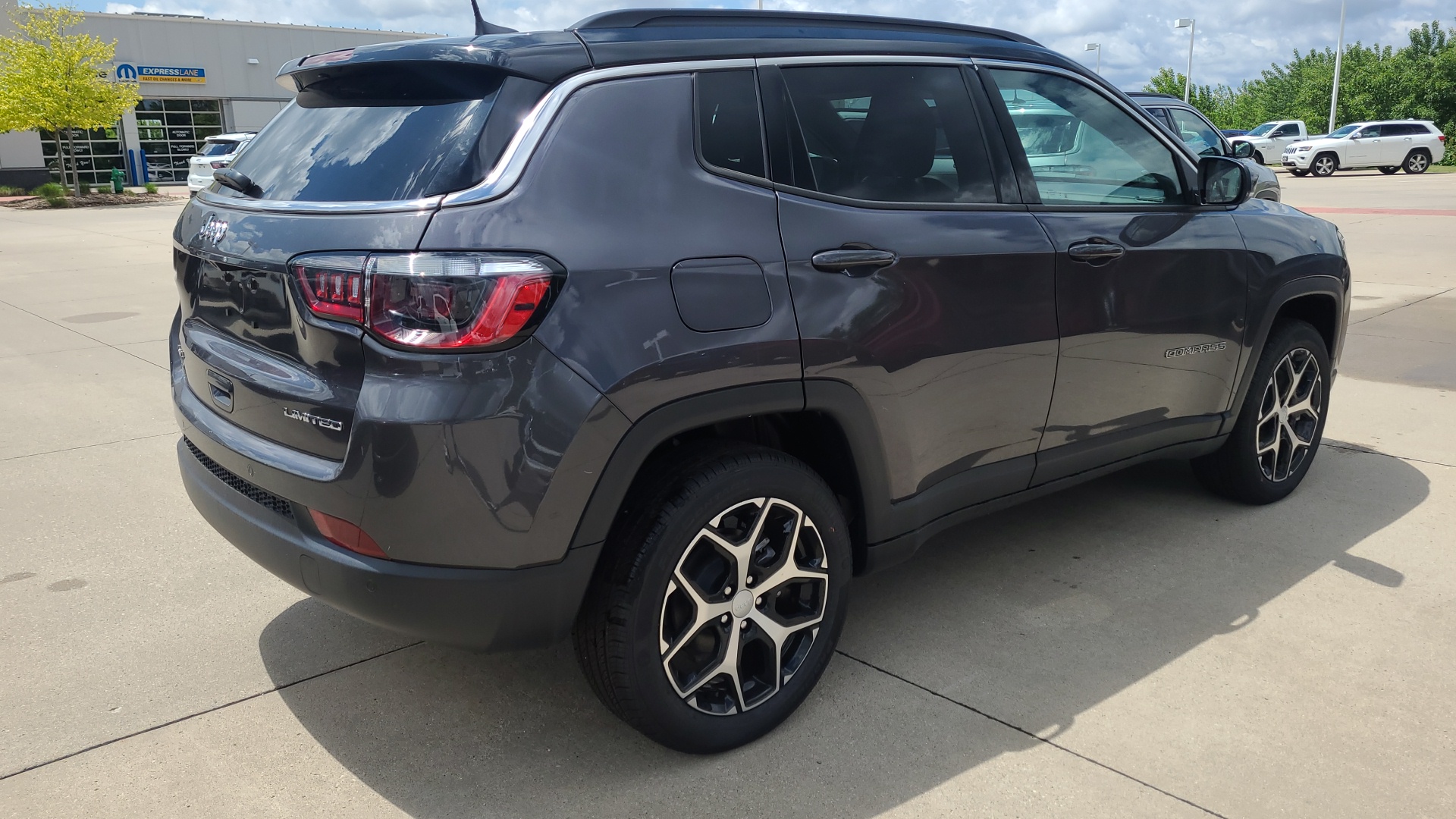 2024 Jeep Compass Limited 3