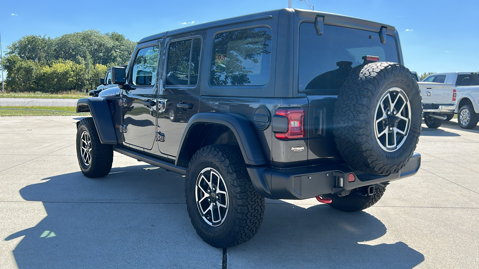 2024 Jeep Wrangler Rubicon 5