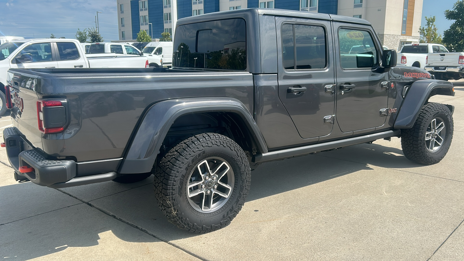 2024 Jeep Gladiator Mojave 3