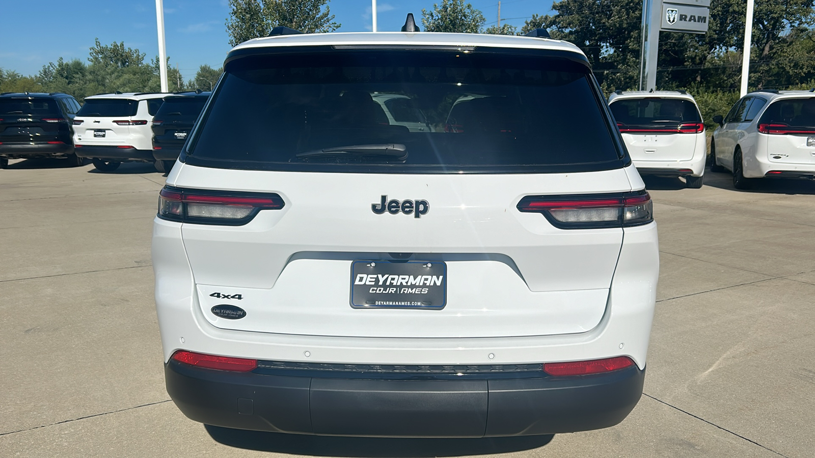 2024 Jeep Grand Cherokee L Altitude X 4