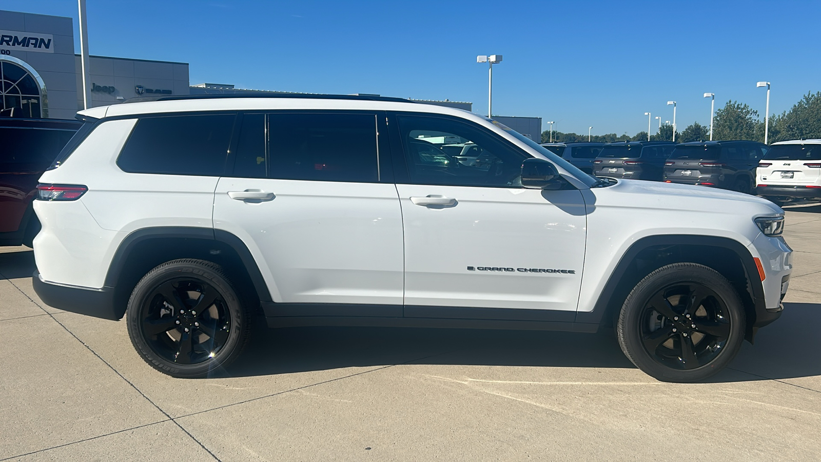 2024 Jeep Grand Cherokee L Altitude X 2