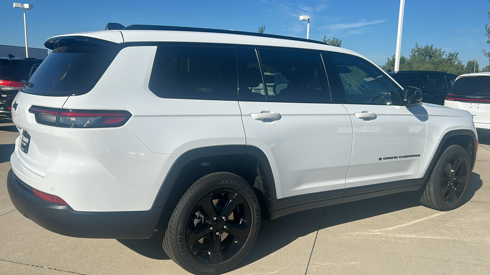 2024 Jeep Grand Cherokee L Altitude X 3