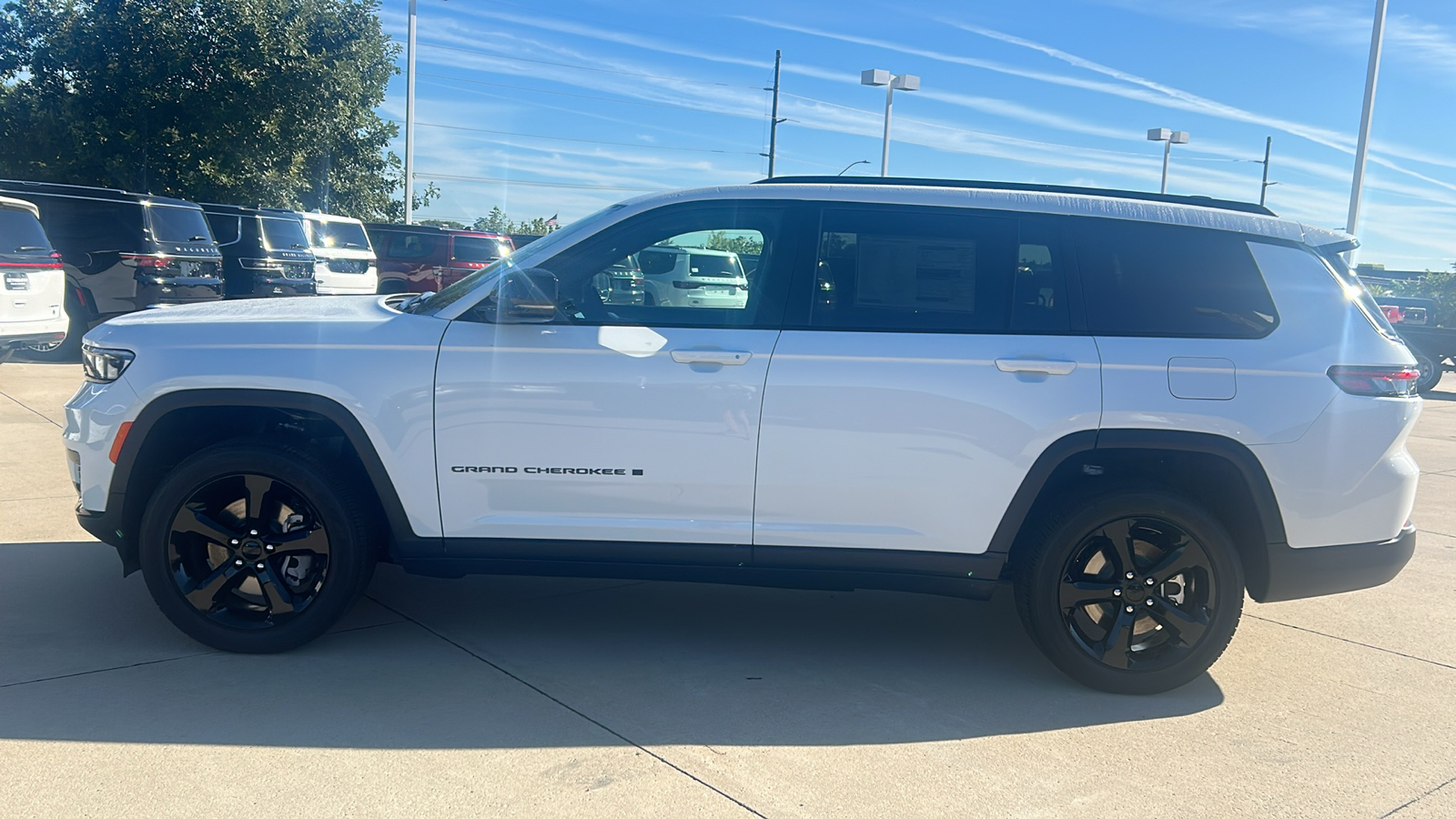 2024 Jeep Grand Cherokee L Altitude X 6