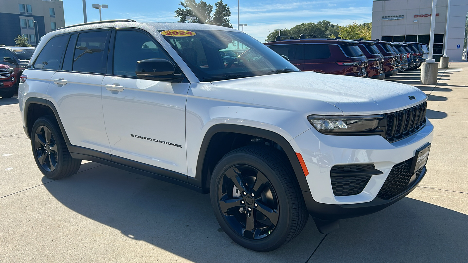 2024 Jeep Grand Cherokee Altitude X 1