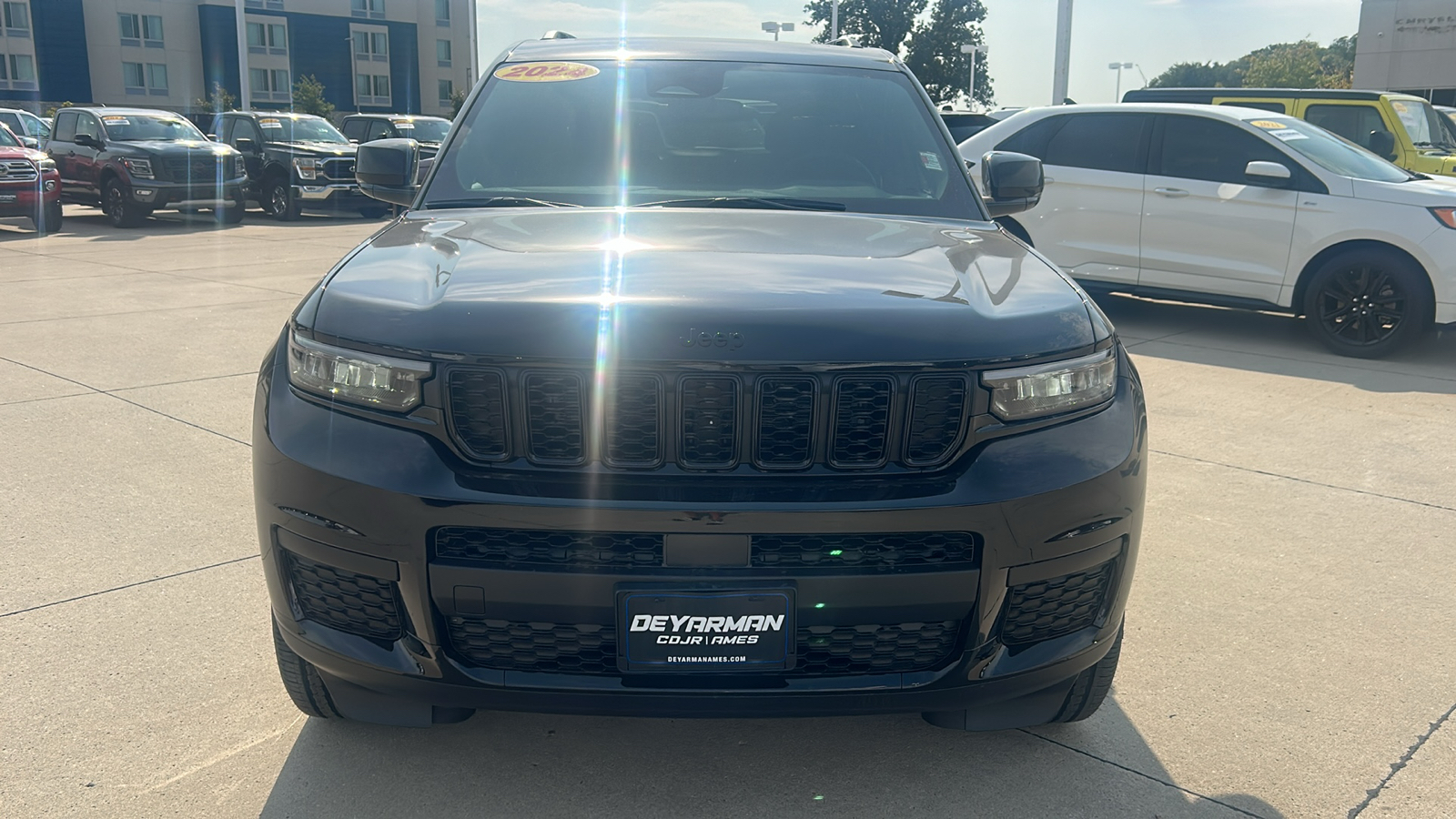 2024 Jeep Grand Cherokee L Altitude X 8