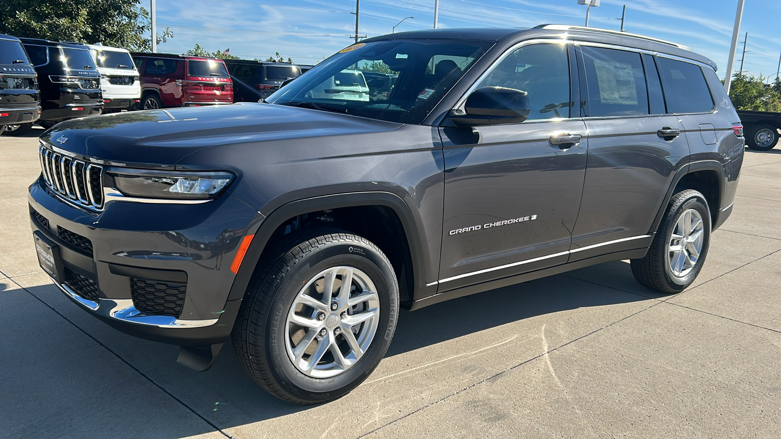 2024 Jeep Grand Cherokee L Laredo 7